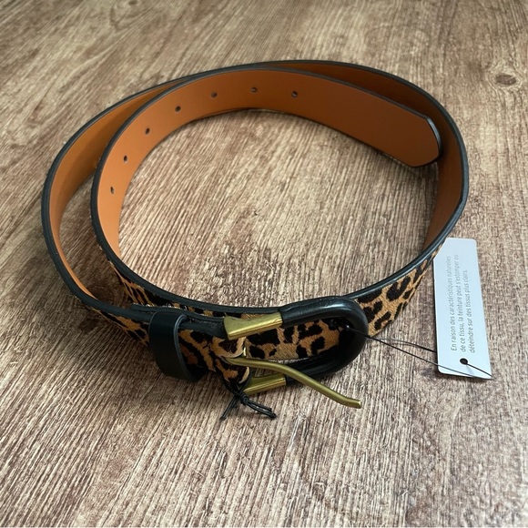 NWT Halogen Cow Hair Animal Print Belt Size Small - Picture 1 of 4
